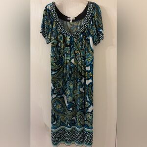 Elegant Blue and Green Midi Dress